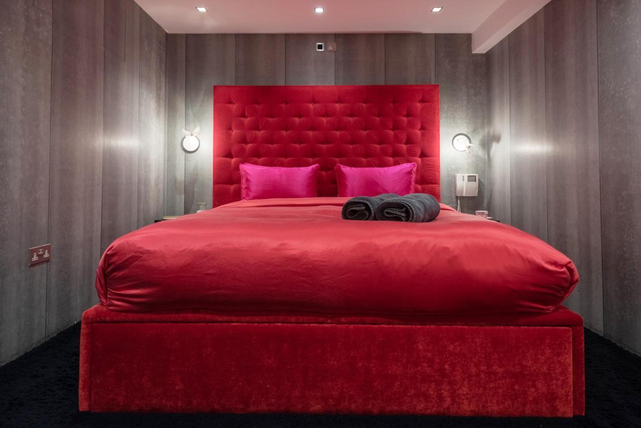 Amazingly Luxurious Loft Apartment, Soho - 3 Bedrooms, 2 Bath & Office London Exteriör bild