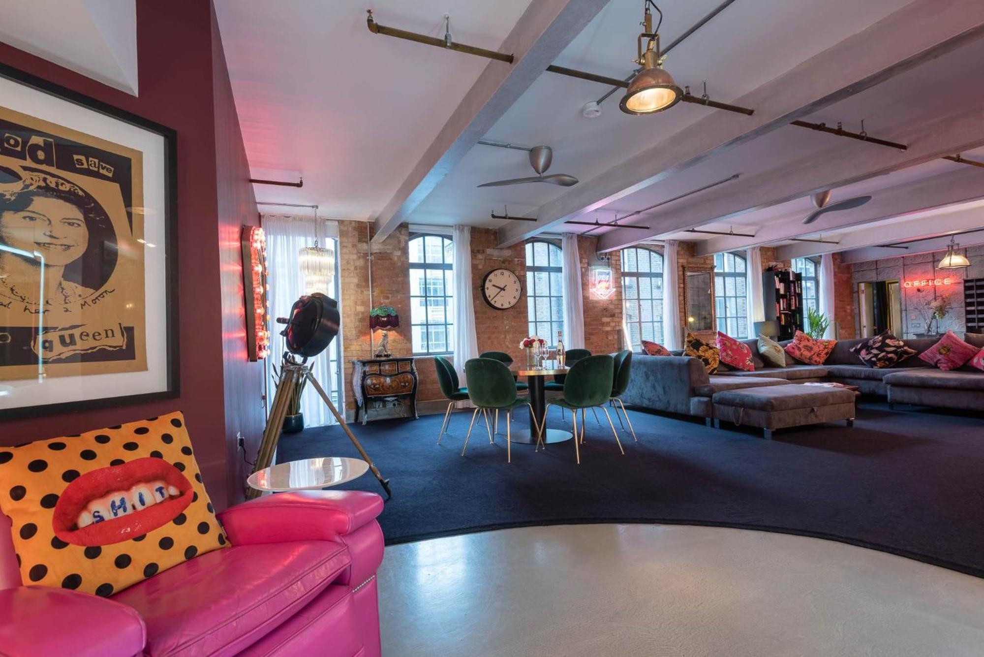 Amazingly Luxurious Loft Apartment, Soho - 3 Bedrooms, 2 Bath & Office London Exteriör bild