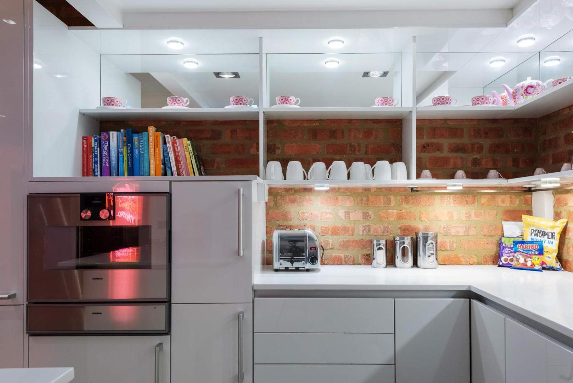 Amazingly Luxurious Loft Apartment, Soho - 3 Bedrooms, 2 Bath & Office London Exteriör bild