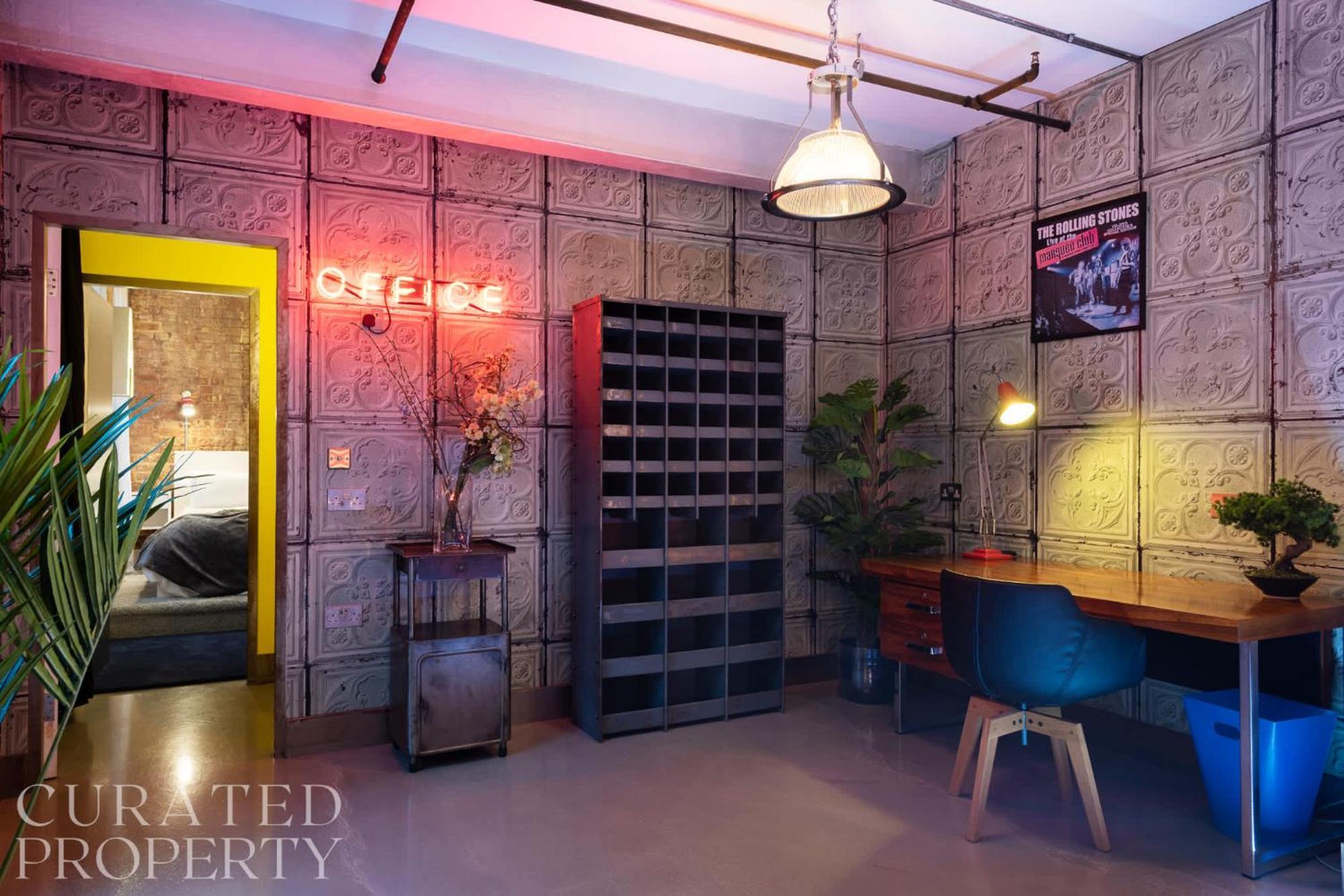 Amazingly Luxurious Loft Apartment, Soho - 3 Bedrooms, 2 Bath & Office London Exteriör bild
