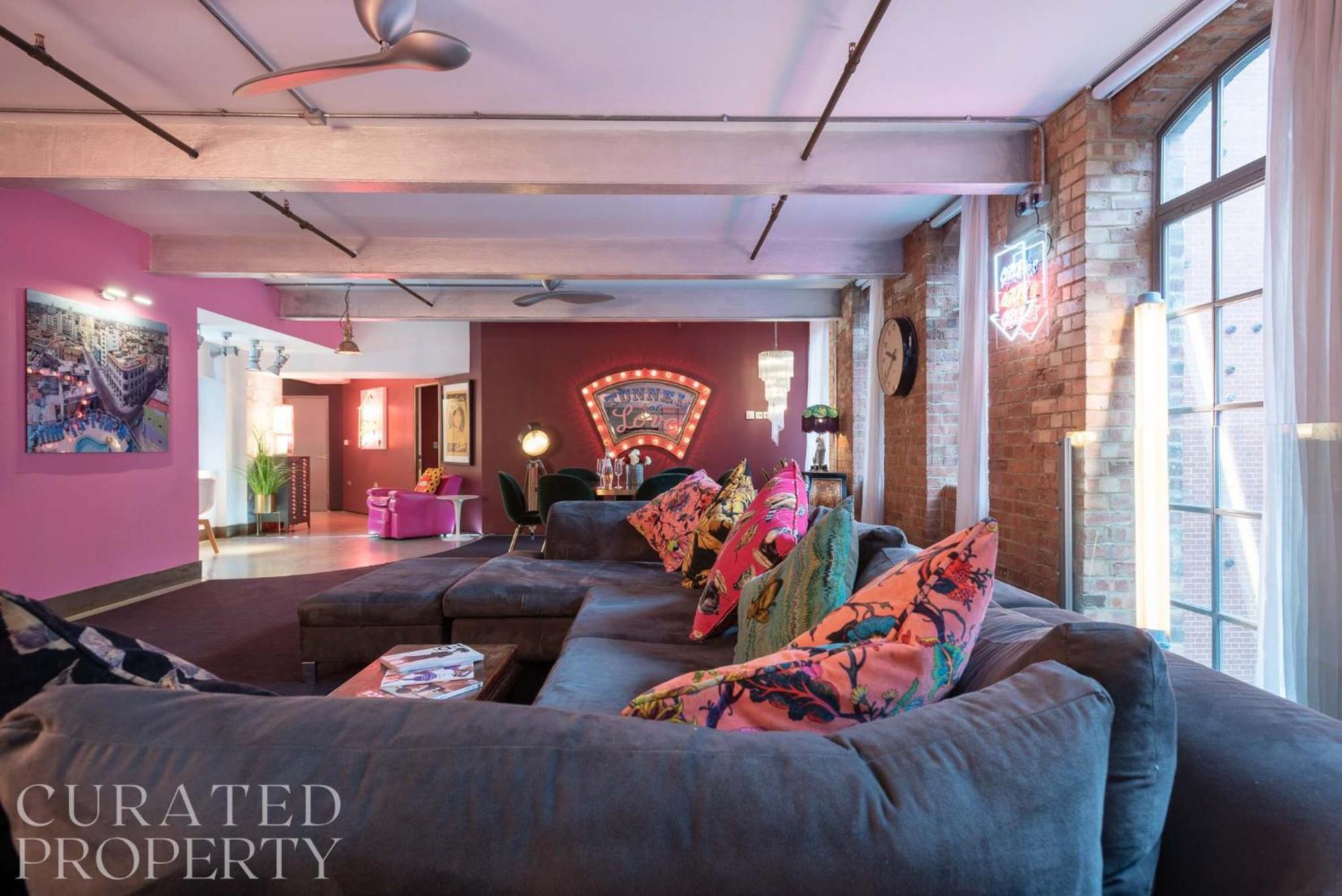 Amazingly Luxurious Loft Apartment, Soho - 3 Bedrooms, 2 Bath & Office London Exteriör bild